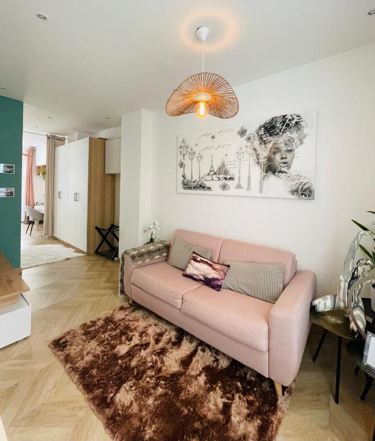 Apartament Le Nid Douillet De Patricia Paryż Zewnętrze zdjęcie